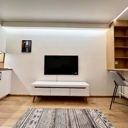 New In The Center Of Appartement *