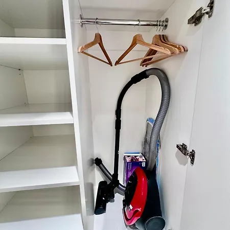 New In The Center Of Appartement *